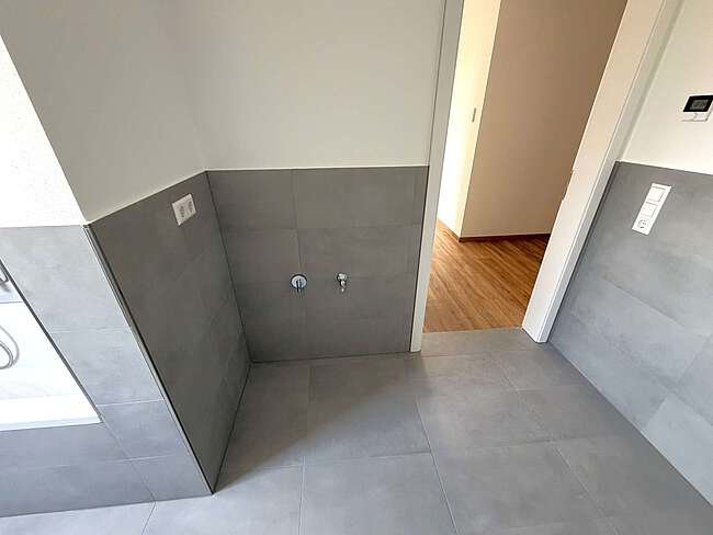 Platz für Waschmaschine und Trockner
