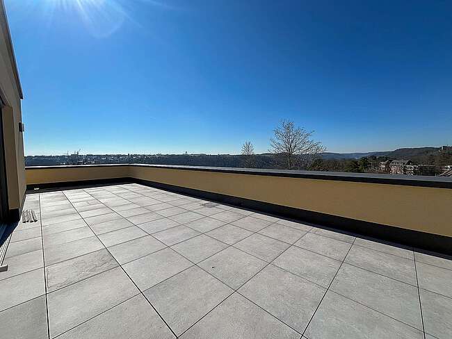 Dachterrasse mit tollem Fernblick