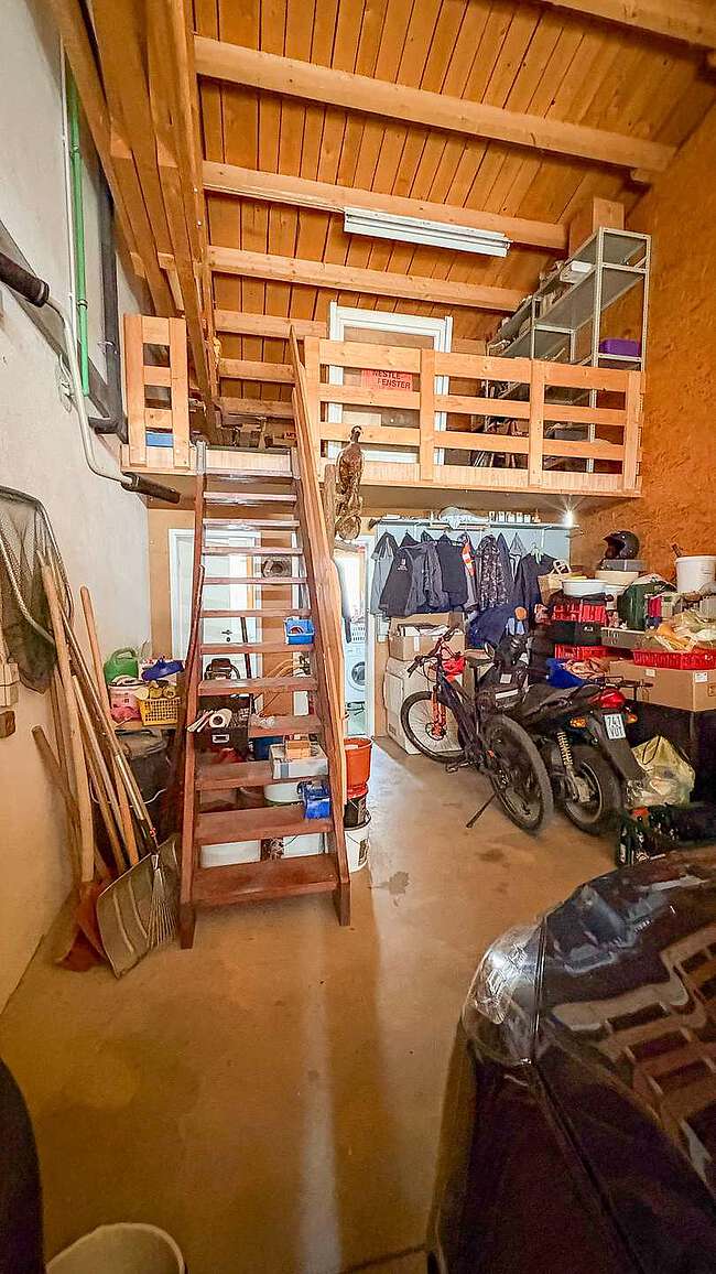 Garage/ Werkstatt