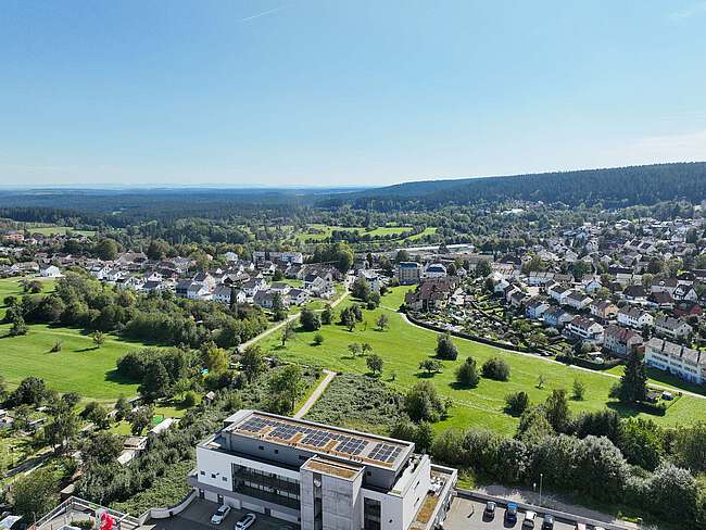 Gebäude mit unverbautem Blick