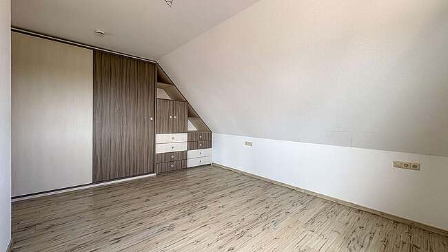 Zimmer in der unteren Etage Zimmer in der unteren Etage