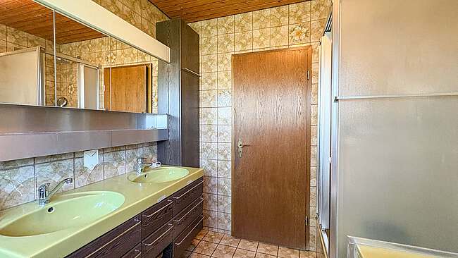 Wohnung EG- Badezimmer