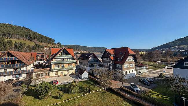 Blick vom Balkon (Küche)