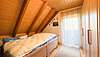 Schlafzimmer DG