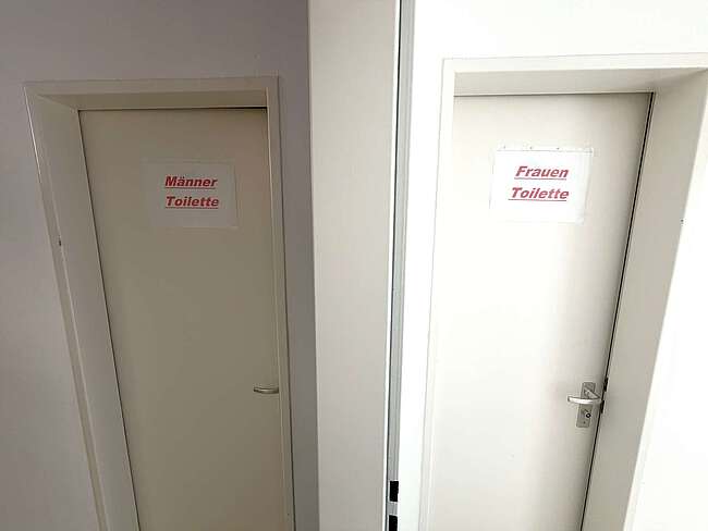 2 Toiletten