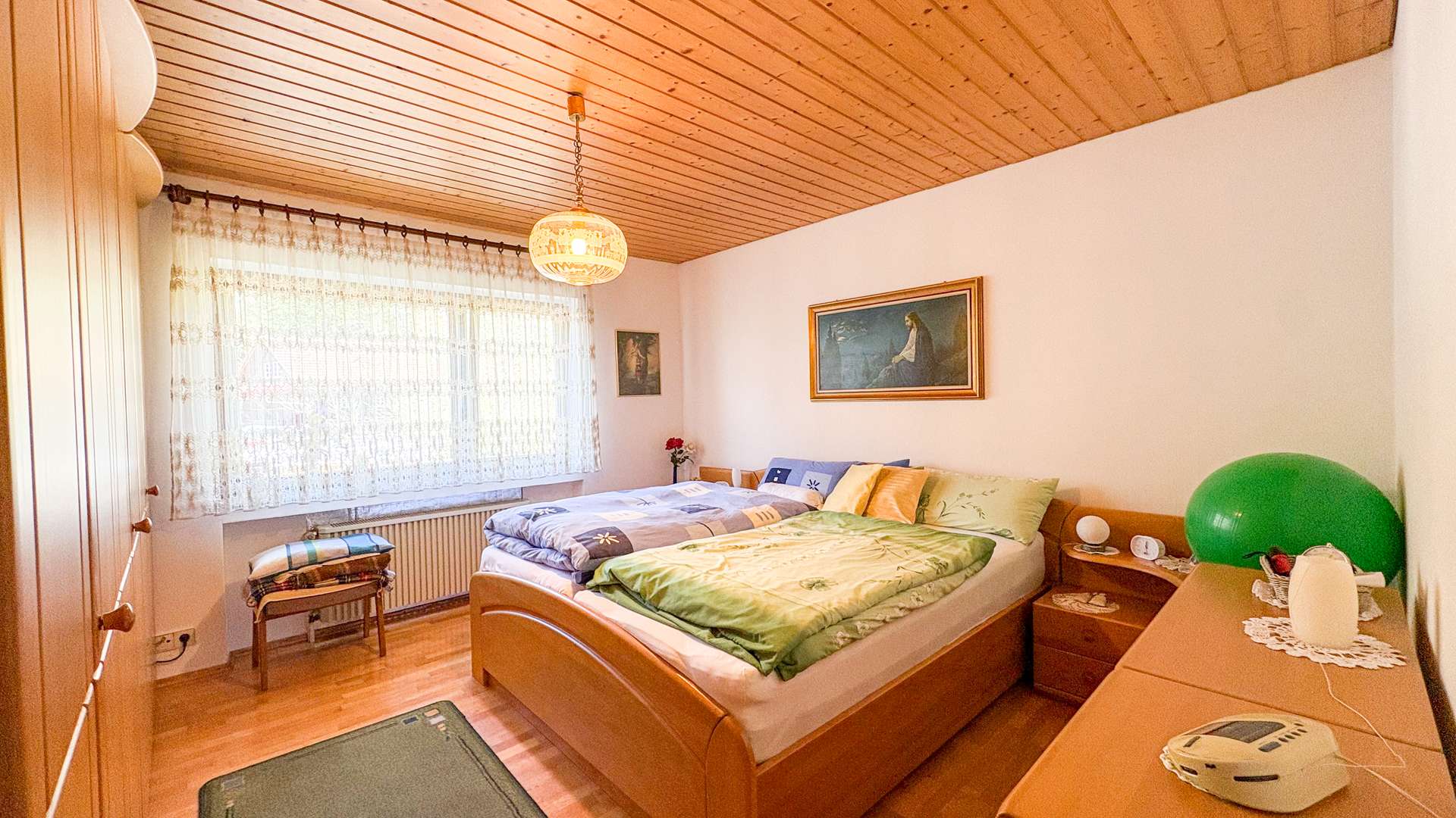 Schlafzimmer OG