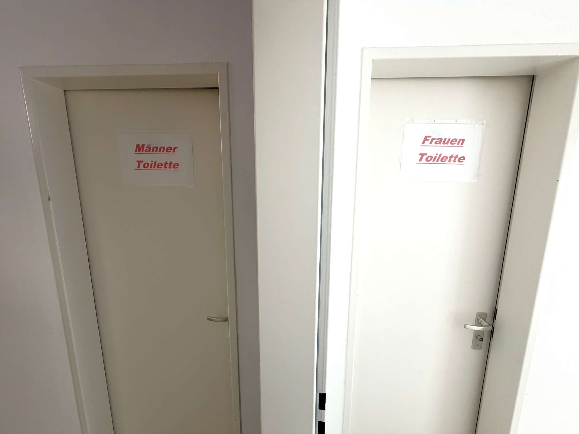 2 Toiletten