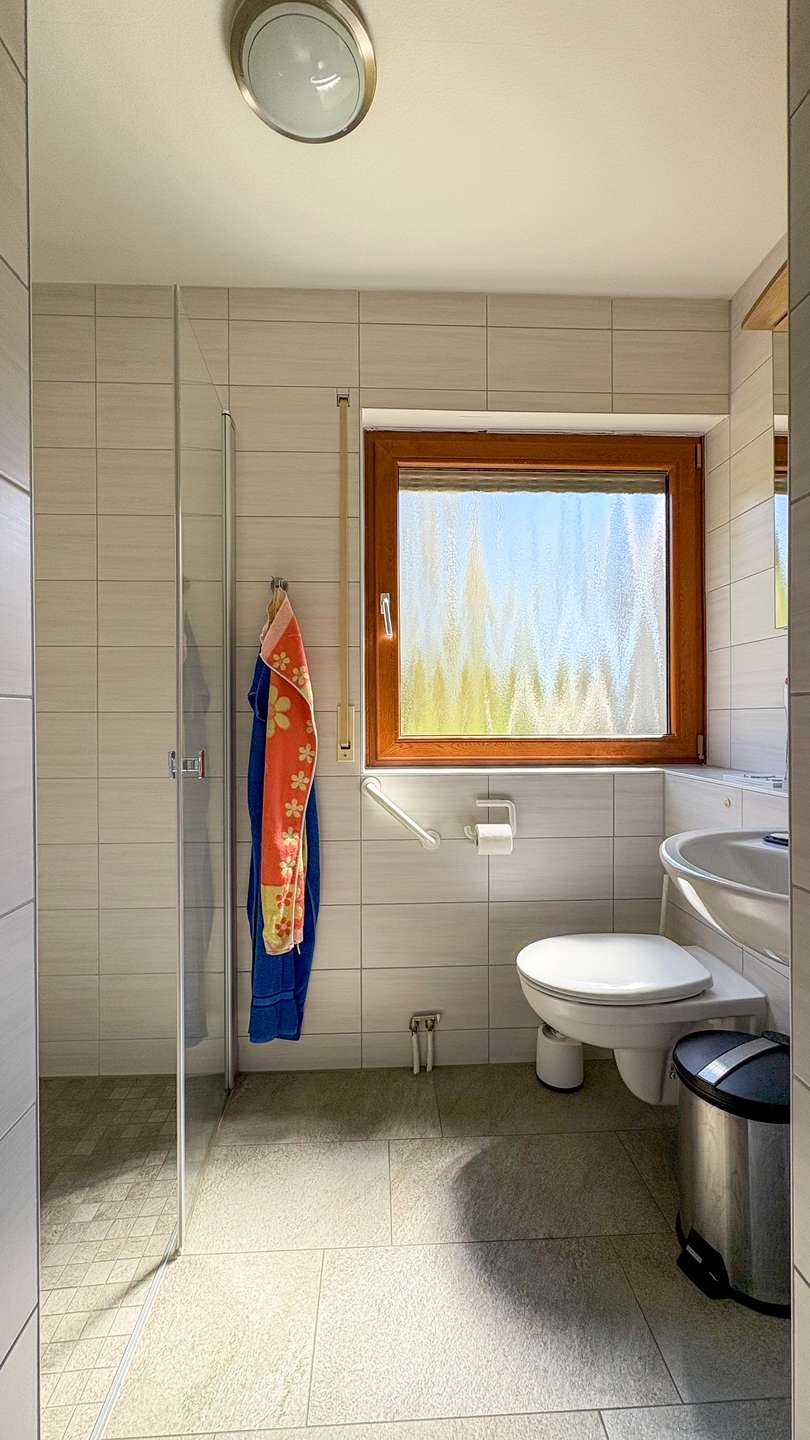 Wohnung EG Rechts