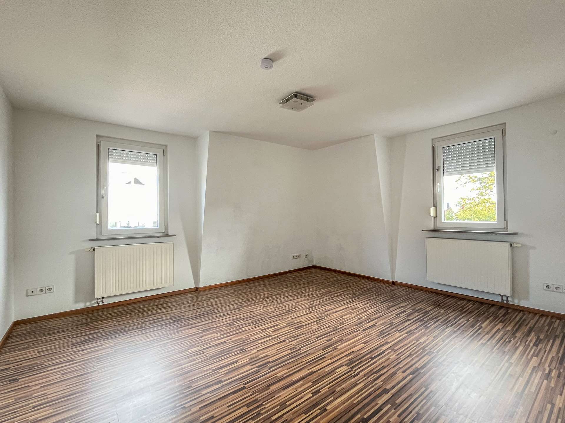 Bilder aus der DG Einheit