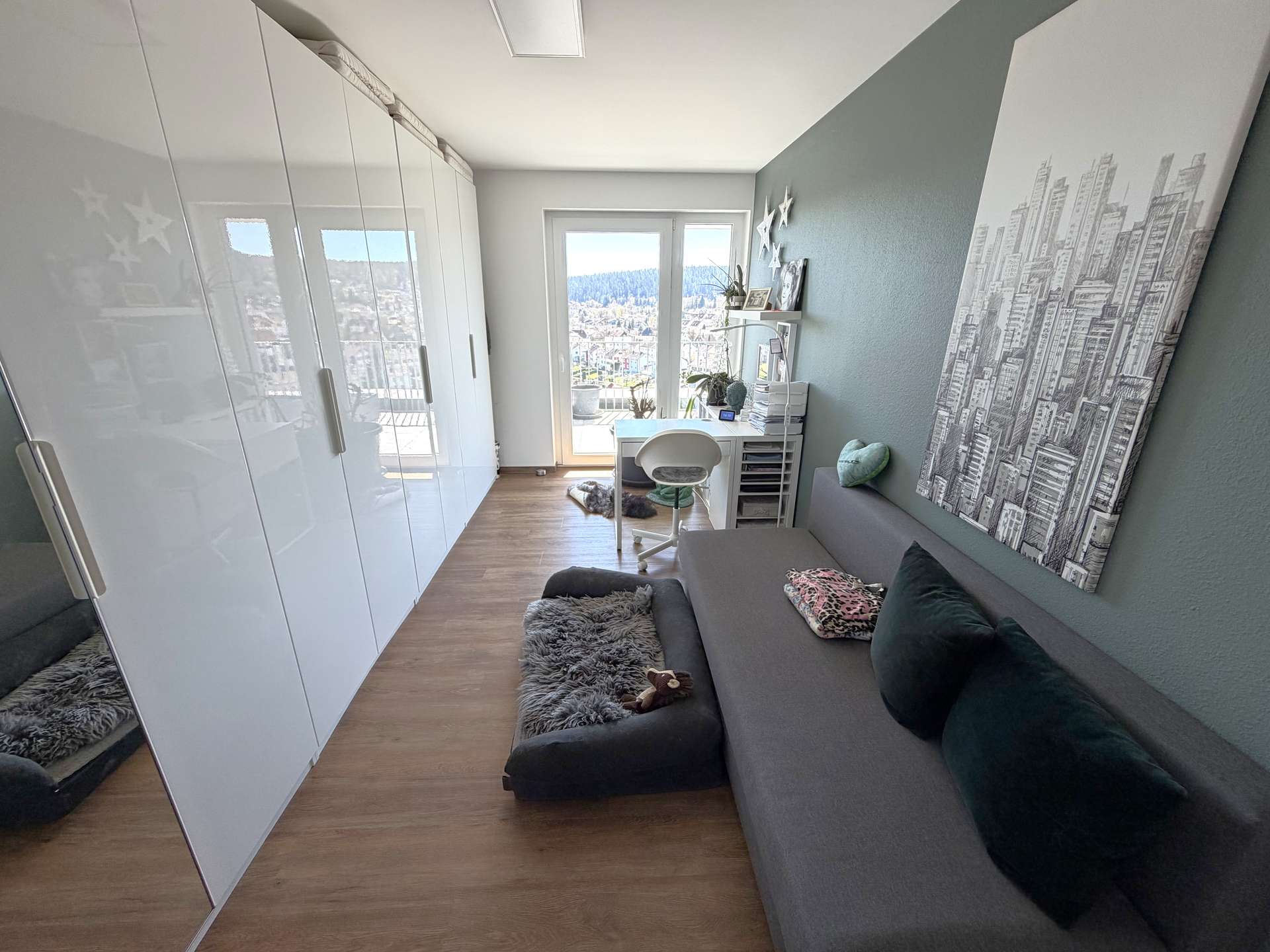 Kinder- oder Arbeitszimmer