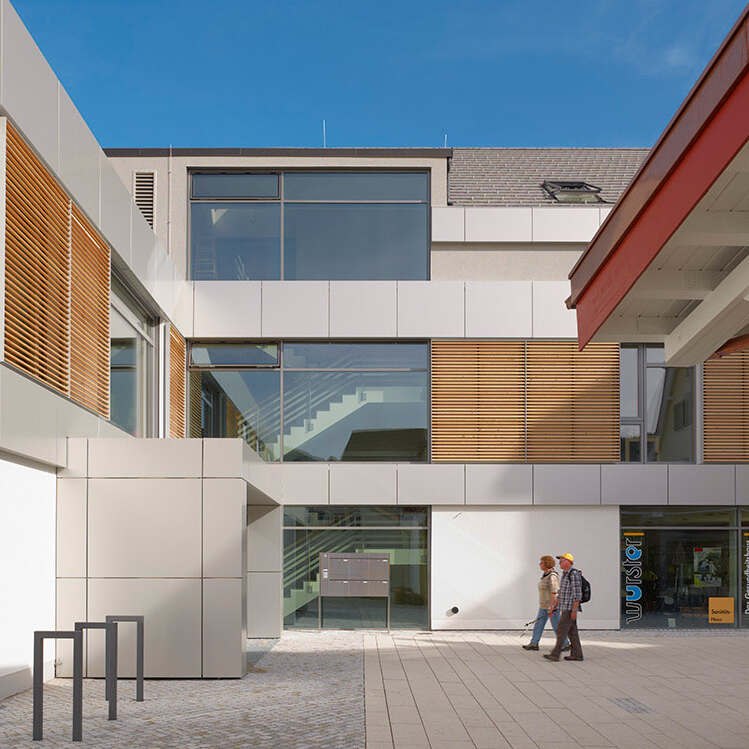 Das moderne Ärztezentrum in Baiersbronn – als Generalunternehmer realisiert von IMBRO Immobilien