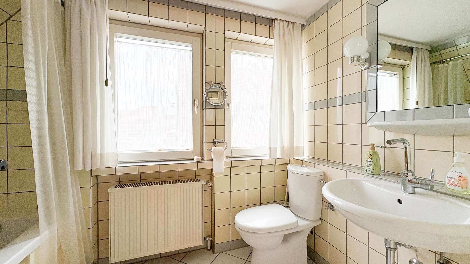 Badezimmer 2 im OG