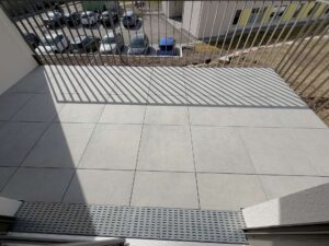 großer Süd-Balkon