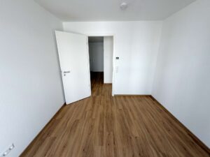 Kinder-oder Arbeitszimmer 2