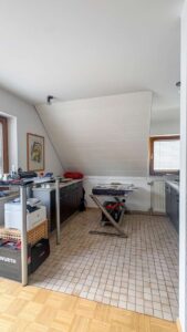 Wohnung DG RECHTS